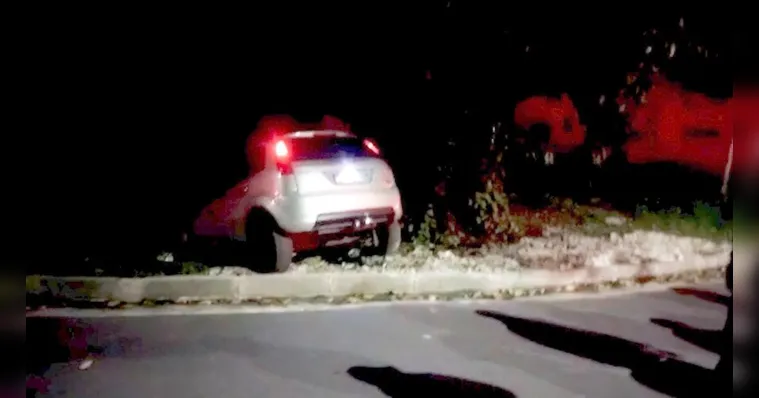 Imagem ilustrativa da notícia Vídeo: homem tem carro crivado de bala em Ananindeua