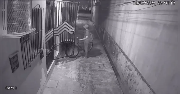 Imagem ilustrativa da notícia Vídeo: bandidos invadem residencial no Jurunas
