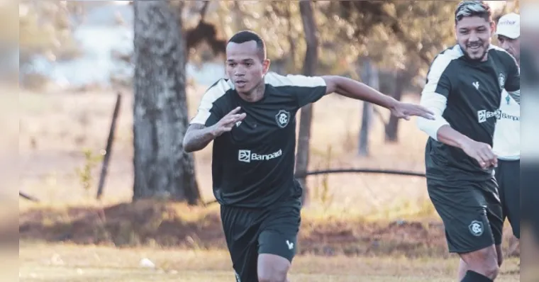 Imagem ilustrativa da notícia Clube do Remo ainda não decidiu destino de Anderson Uchôa