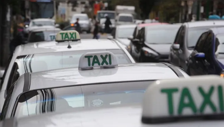 Imagem ilustrativa da notícia Santarém: 857 taxistas vão receber auxílio de R$ 1 mil