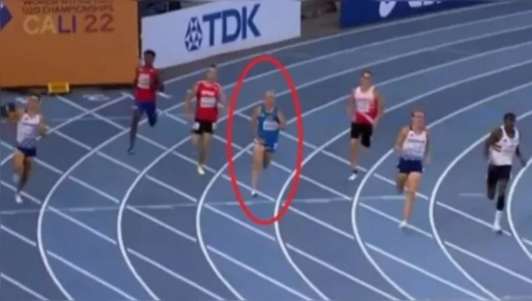 Imagem ilustrativa da notícia Vídeo: pênis de atleta "escapa" em meio a prova de atletismo