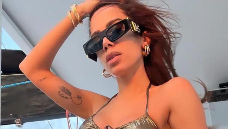 Imagem ilustrativa da notícia Anitta anuncia perfume íntimo após tatuagem no ânus