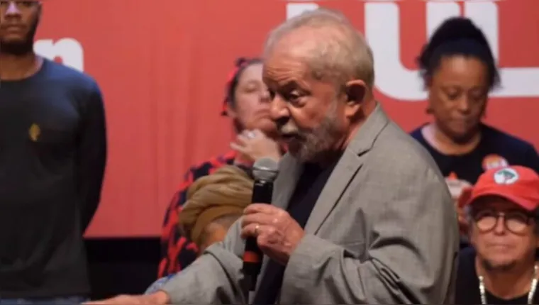 Imagem ilustrativa da notícia Eleições: PT aprova por unanimidade a candidatura de Lula
