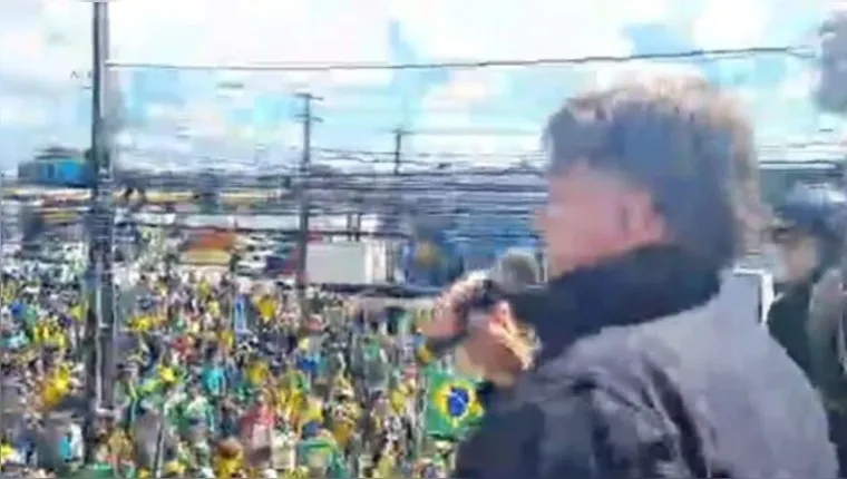 Imagem ilustrativa da notícia Vídeo: Bolsonaro incita apoiadores a atos no 7 de setembro