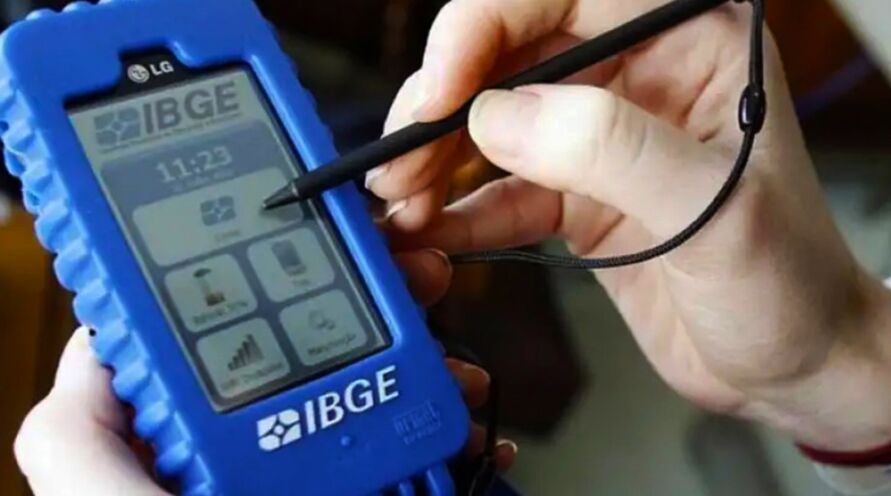 O IBGE usará dispositivos móveis de coleta (DMC’s) com sinal de 3G e 4G. Isso permitirá que os recenseadores transmitam pela internet as informações levantadas, em tempo real