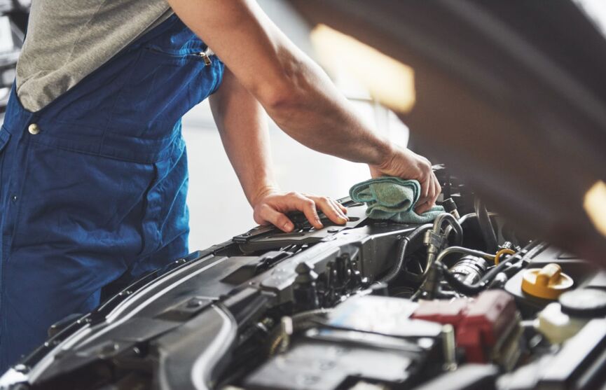 Imagem ilustrativa da notícia: Limpeza das peças elétricas fortalece a saúde do
carro