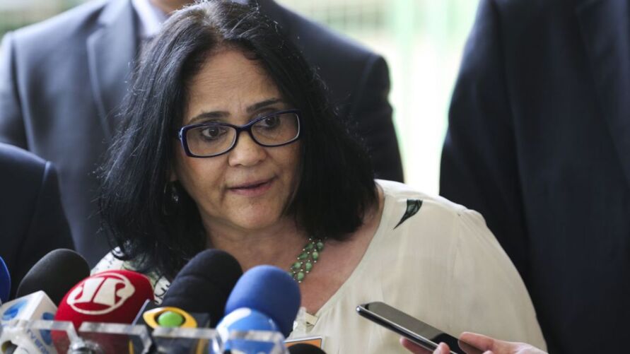 Damares Alves foi ministra da Mulher, da Família e dos Direitos Humanos de 2019 a 2022, no governo de Jair Bolsonaro