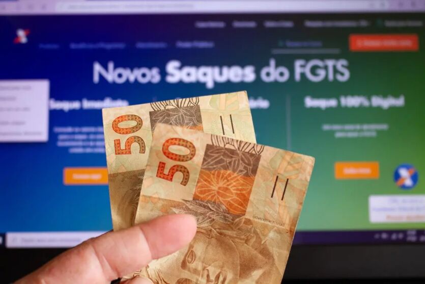 Imagem ilustrativa da notícia: FGTS vai pagar quase R$ 4 mil; veja quem tem direito