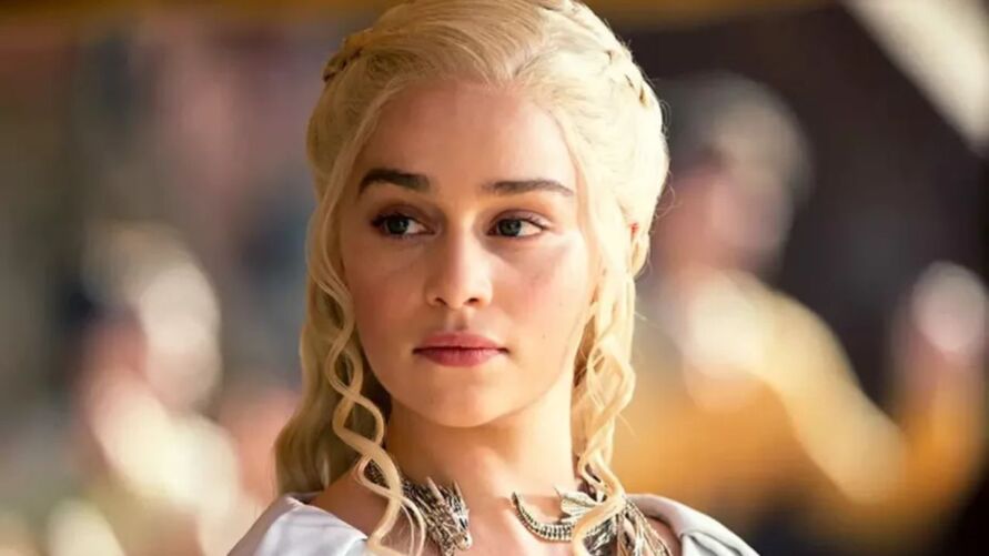 Atriz Emilia Clarke interpretou "Daenerys" na série Game of Thrones, da HBO