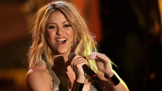 Shakira está sendo acusada de fraude fiscal e pode pegar oito anos de prisão.