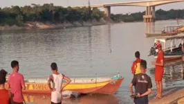 Operação para a retirada do corpo do rio Itacaiúnas, em Marabá, ocorreu no sábado (3).