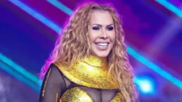 Joelma cantou sucessos e recebeu mensagens no programa de Faustão