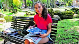 Fernanda considera o jornal uma fonte de informações atualizados sobre o Estado e o Brasil