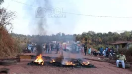 Familiares e amigos dos três caçadores fecharam a rodovia BR-230