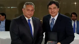 Novo presidente do TJD-PA, advogado Jeff Lauder (esquerda), ao lado do vice-presidente do grupo RBA, Camilo Centeno (direita).