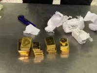 Ouro transportado ilegalmente foi apreendido no Aeroporto de Belém.