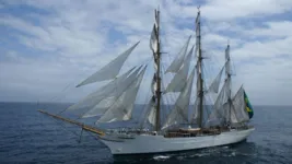 O navio-veleiro Cisne Branco, da Marinha do Brasil, participará da parada naval do 7 de setembro, no Rio de Janeiro.