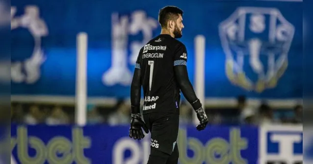 Imagem ilustrativa da notícia Clube do Remo é multado por homofobia contra goleiro Thiago