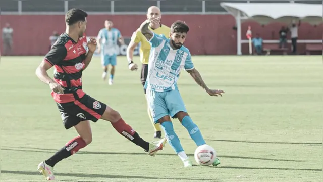 Imagem ilustrativa da notícia Vídeos: rivais inspiram Paysandu para manter fé no acesso