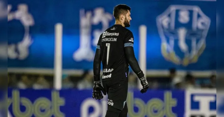 Imagem ilustrativa da notícia Clube do Remo é multado por homofobia contra goleiro Thiago