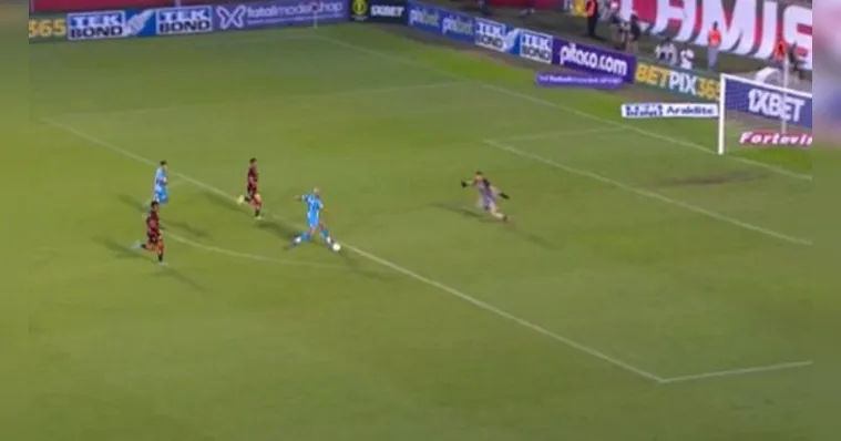 Imagem ilustrativa da notícia Paysandu: atacante Danrlei vive drama do erro na cara do gol