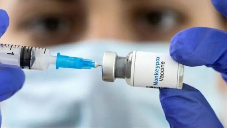 O que se sabe sobre a vacinação para nova varíola no Brasil