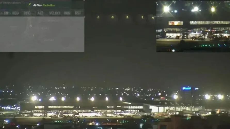 Imagem ilustrativa da notícia: OVNI: pilotos testemunham presença de "luz estranha" em SC