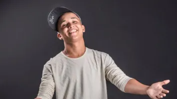 Karlielson é maranhense, radicado em Castanhal.