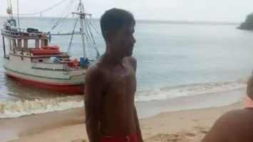 Zezinho é procurado por influenciador que quer enaltecer as ações heroicas do pescador