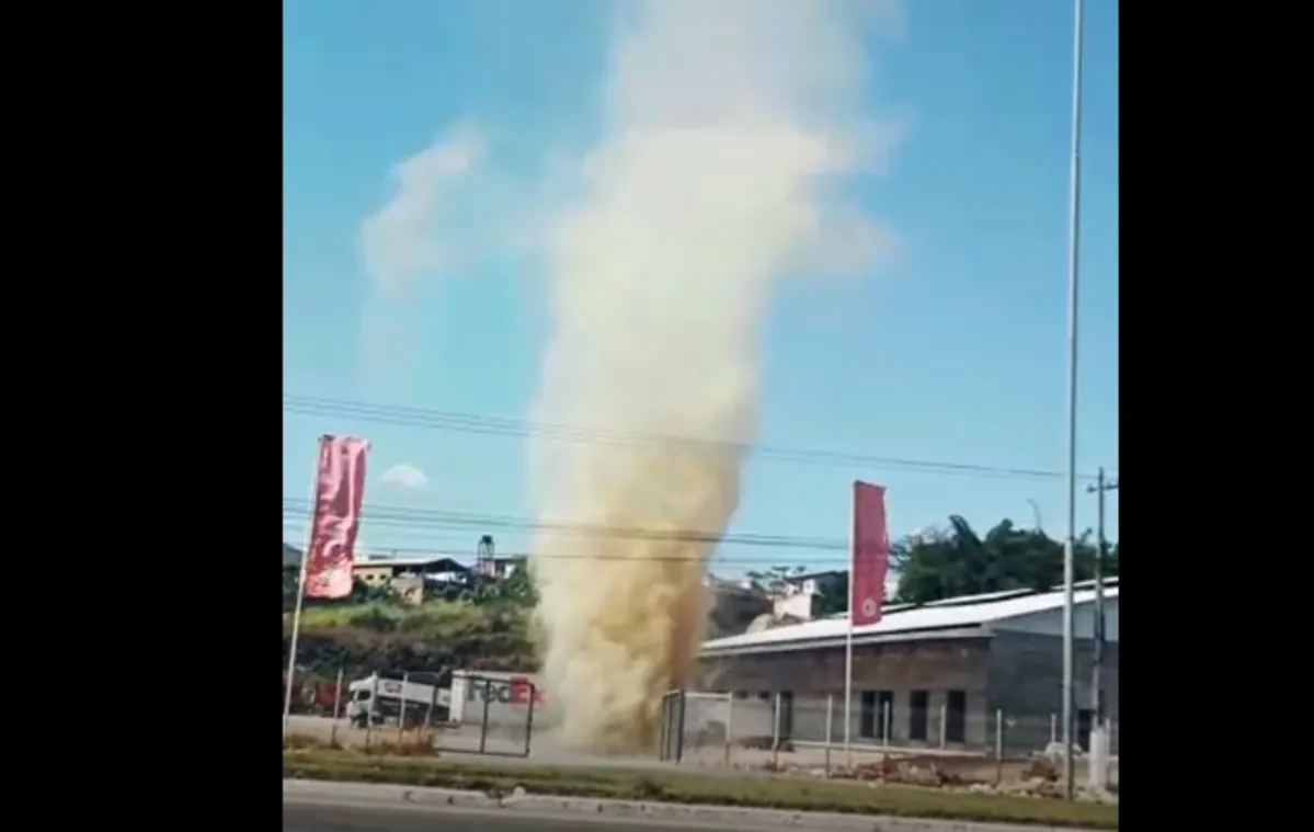 Imagem ilustrativa da notícia Vídeo: redemoinho de vento é flagrado em Marabá no Pará