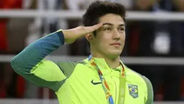 Arthur Nory que conquistou a medalha de bronze na barra fixa.