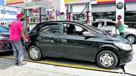 Reajuste do preço da gasolina nos postos foi de 1,4%