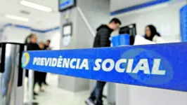 Para acessar o benefício, é preciso comparecer ao INSS para perícia médica