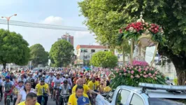 Ciclistas homenageiam Nossa Senhora de Nazaré