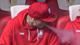 Belga foi flagrado antes de um jogo
