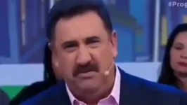 Imagem ilustrativa da notícia Vídeo antigo de Ratinho é usado para criticar bloqueios