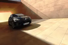 Imagem ilustrativa da notícia Renault Clio ganhou série requintada na Europa