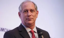 Imagem ilustrativa da notícia Ciro Gomes cumprimenta Lula: "felicidade na honrosa missão"