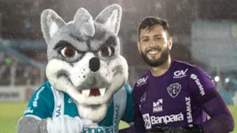 Thiago falou para amigos sobre a decisão