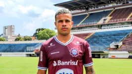 Atacante Matheus Batista chega ao Paysandu para a Copa Verde.