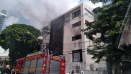 Imagem ilustrativa da notícia Incêndio é registrado em prédio no centro de Belém
