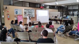 Na quinta-feira (20), a palestra da médica Gisele Araújo abriu a programação especial do Hospital Metropolitano voltada à prevenção do câncer de mama.