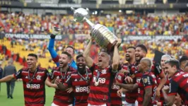 Entre os 12 títulos, duas Libertadores