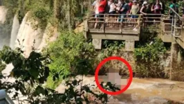 Autoridades argentinas confirmaram que o corpo encontrado no lado brasileiro é do turista canadense.