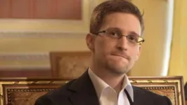 Edward Snowden, que denunciou espionagem da NSA, mora na Rússia desde 2014.