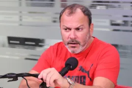 Imagem ilustrativa do vídeo: Pequisas eleitorais, Bolsonaro em Londres e as polêmicas