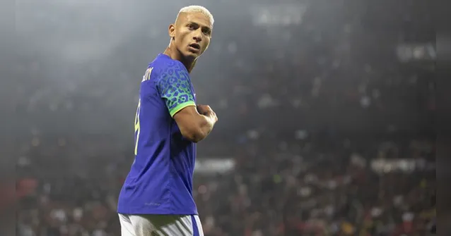 Imagem ilustrativa da notícia Richarlison agradece apoio após risco de ficar fora da Copa
