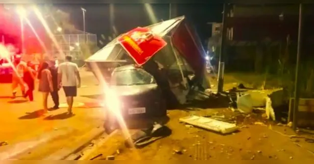 Imagem ilustrativa da notícia Motorista embriagado atinge trailer em Santarém 