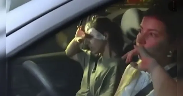 Imagem ilustrativa da notícia Vídeo mostra agente atingida por granada deixando sede da PF