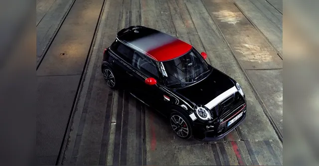 Imagem ilustrativa da notícia Mini John Cooper
Works homenageia pilota lendária